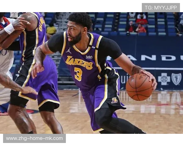 布克蜕变为全能核：从单打独斗到全能巨星